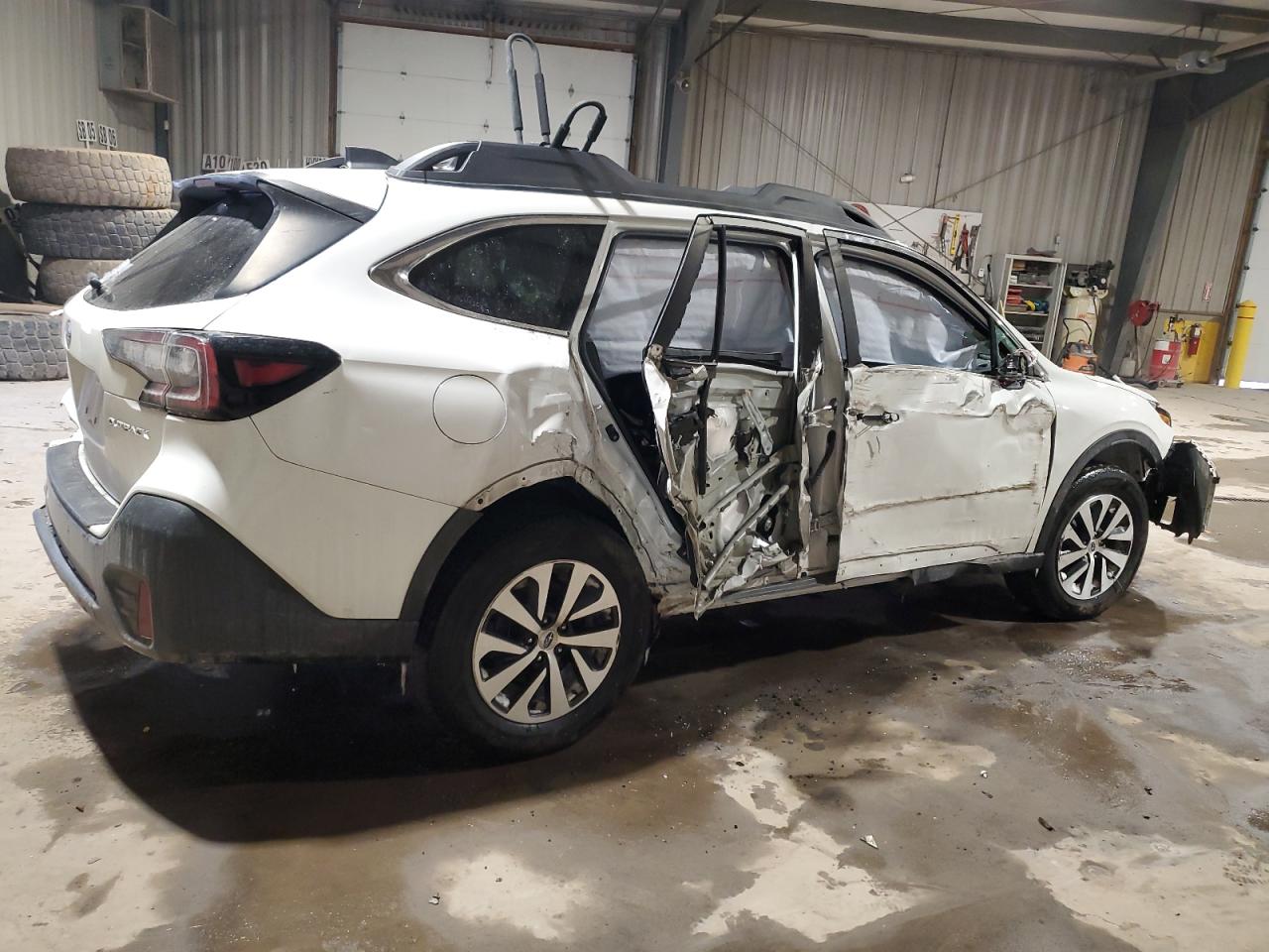 2021 Subaru Outback - Image 3