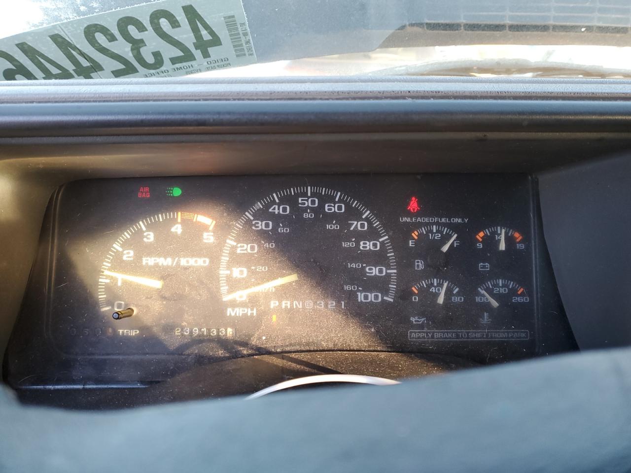 1996 Chevrolet GMT-400 - Image 9