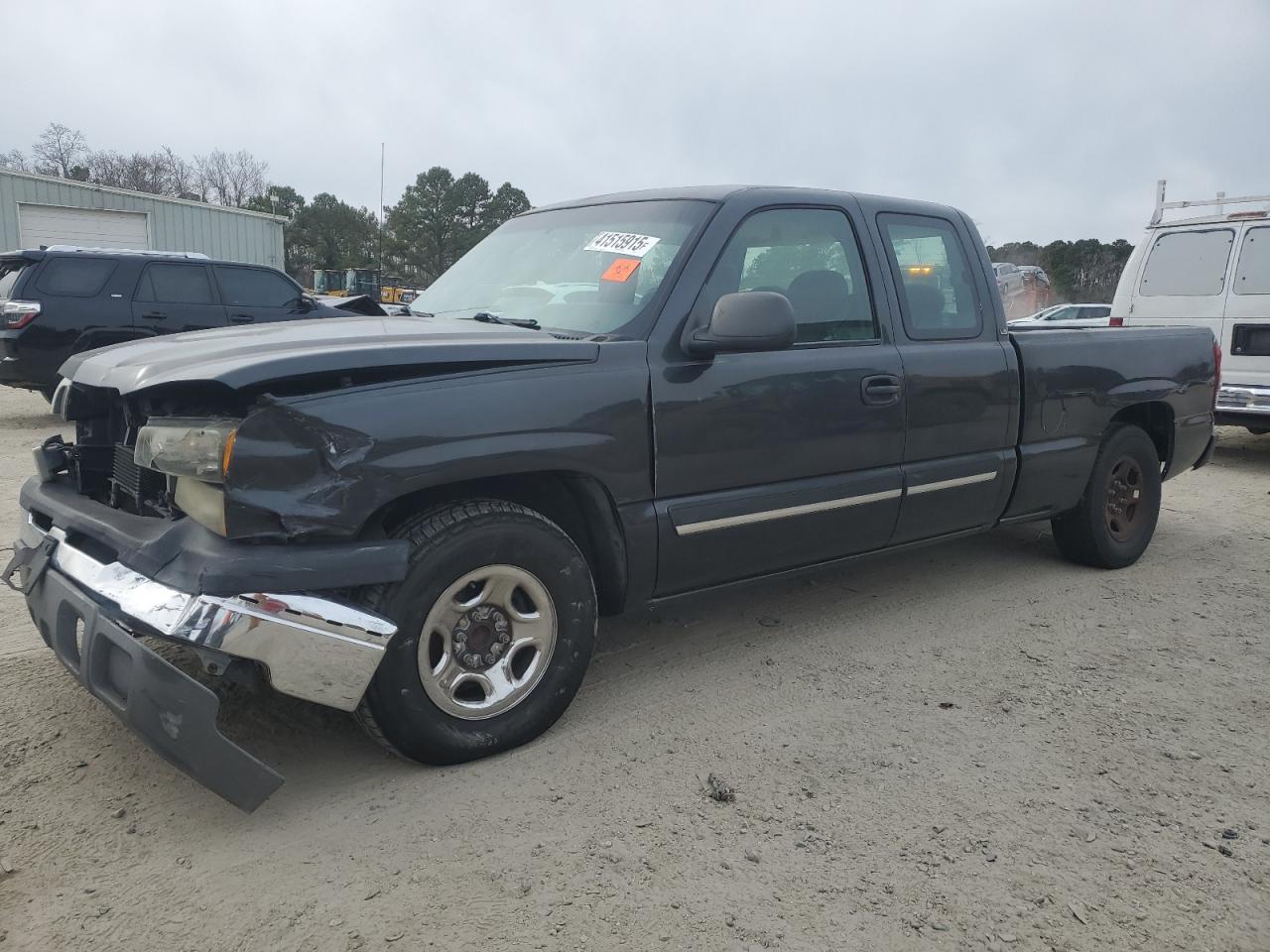 2003 Chevrolet Silverado - Image 1