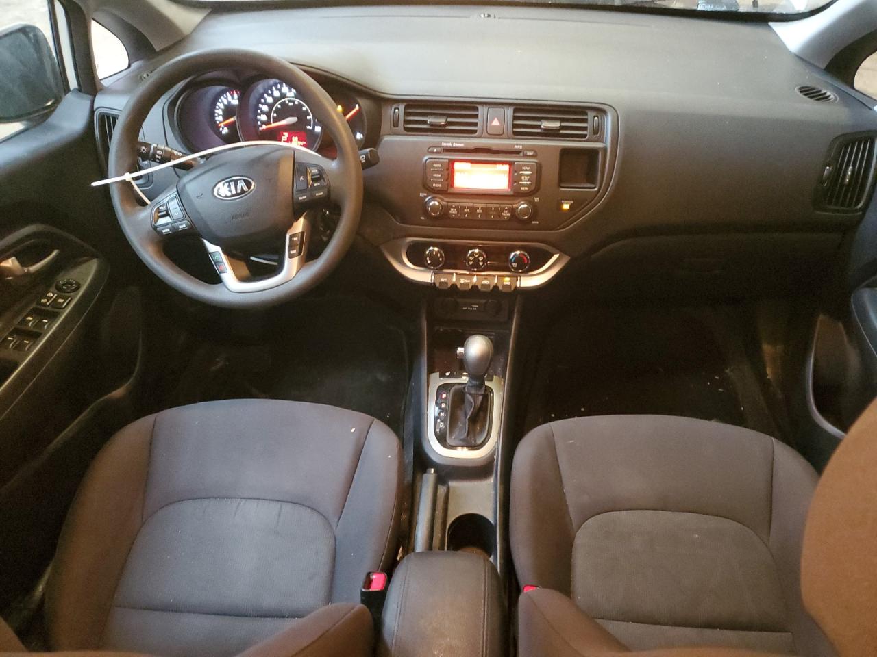 2013 Kia Rio - Image 8