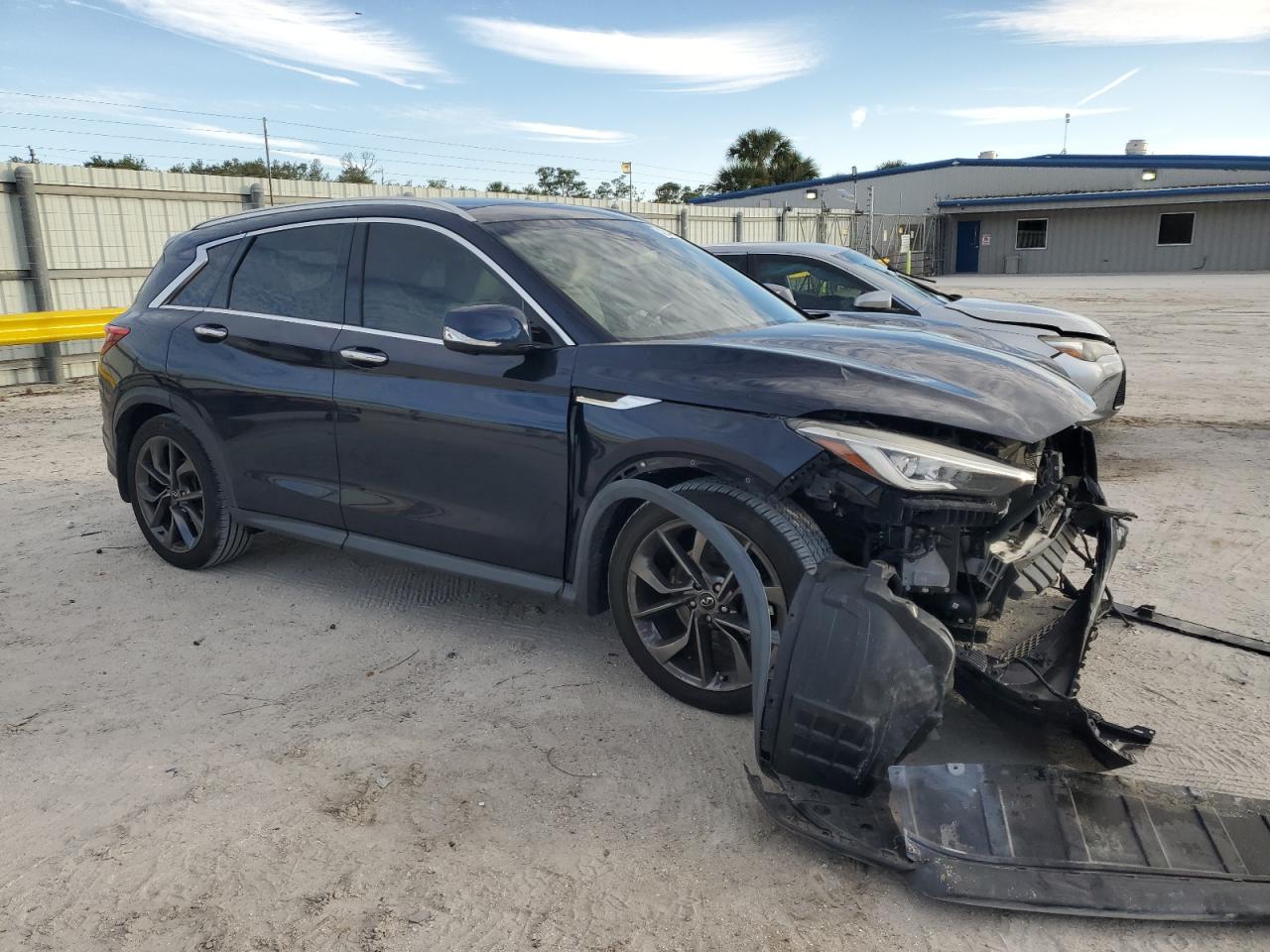 2019 Infiniti QX50 - Image 4