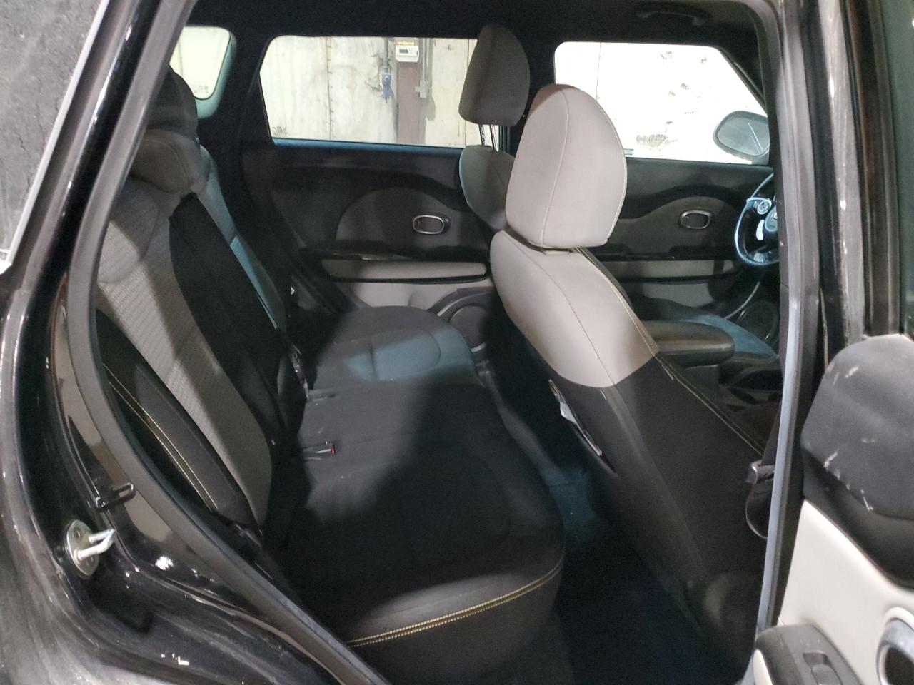 2015 Kia Soul - Image 11