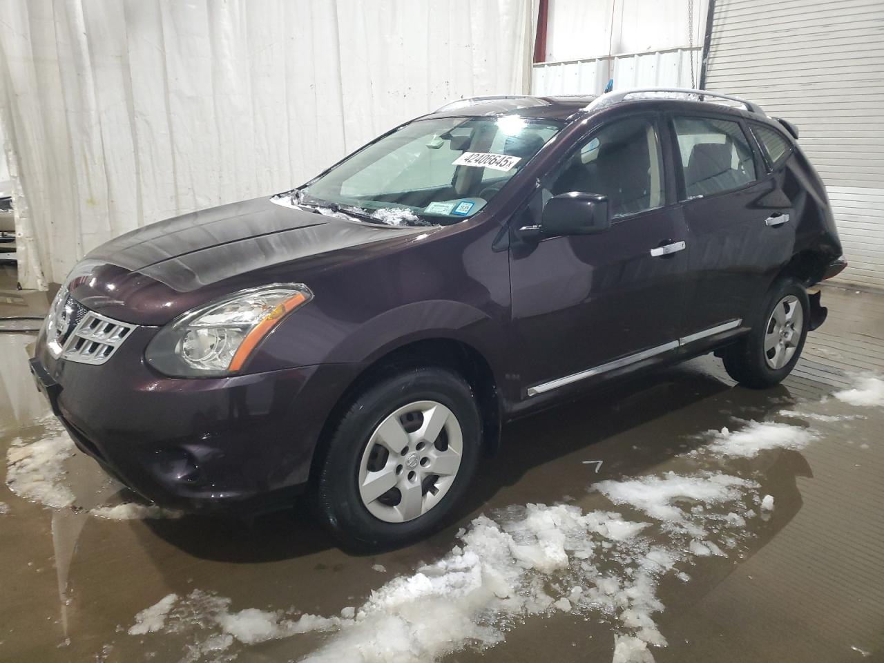 2015 Nissan Rogue - Image 1