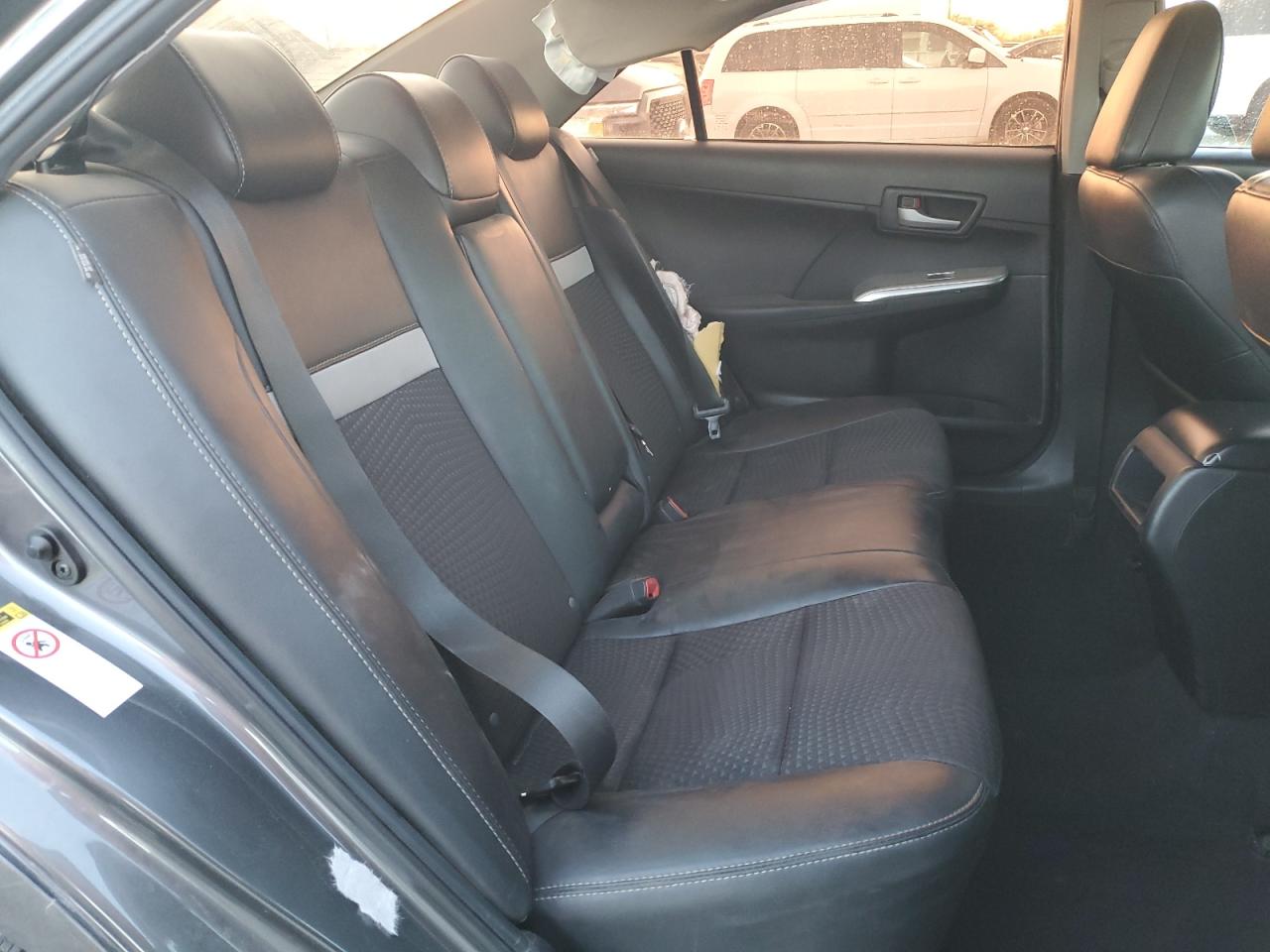 2013 Toyota Camry - Image 10