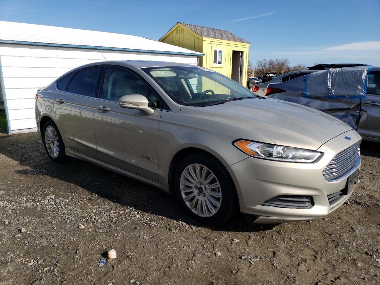 VIN 3FA6P0LUXFR161409 2015 FORD FUSION no.4