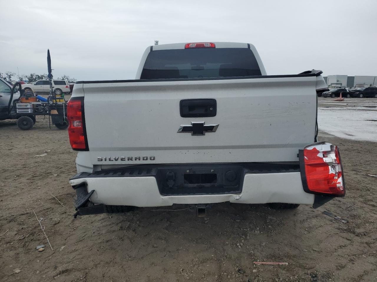 2018 Chevrolet Silverado - Image 6