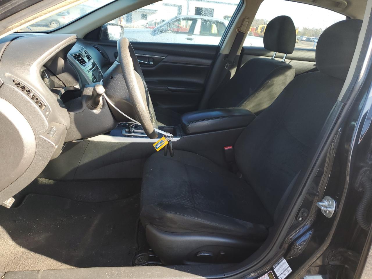 2015 Nissan Altima - Image 7