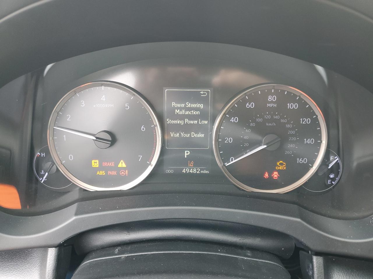 2019 Lexus IS - Image 9