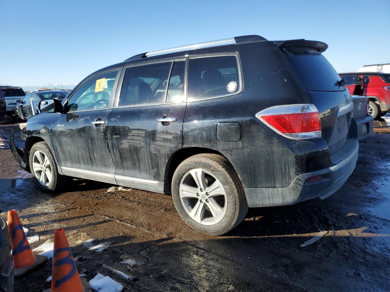 2013 Toyota Highlander - Image 2