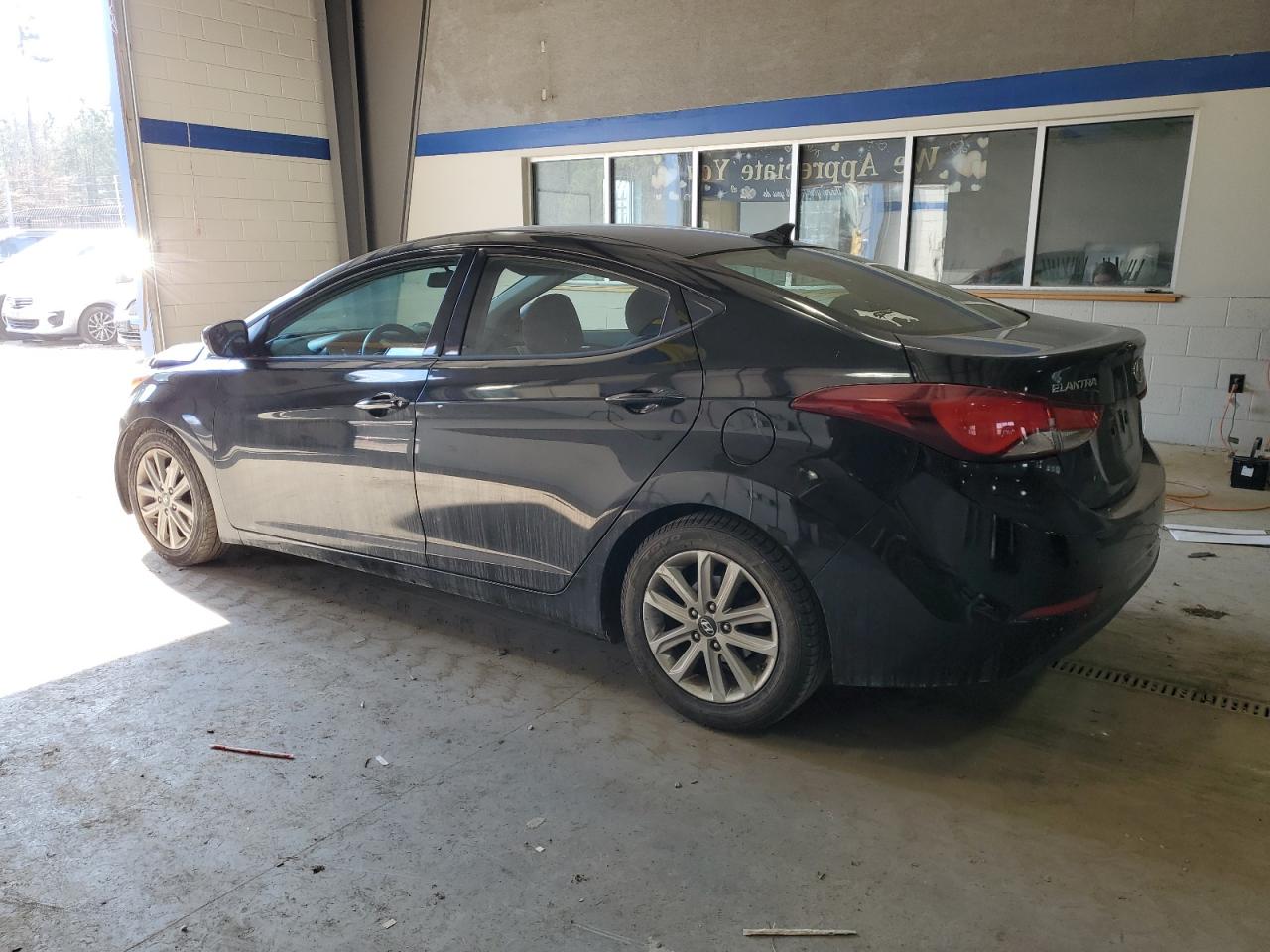 2014 Hyundai Elantra - Image 2