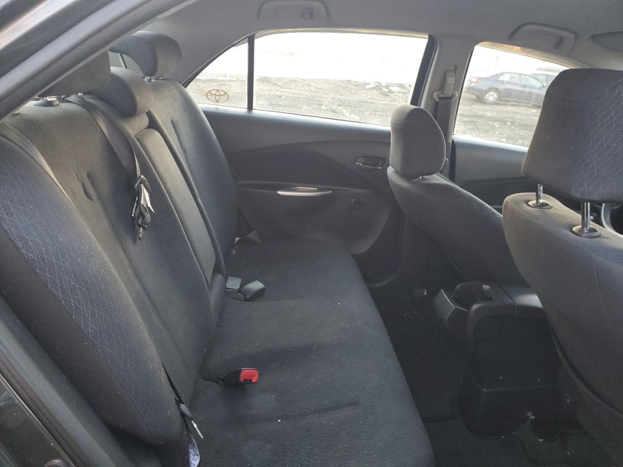 2008 Toyota Yaris - Image 10