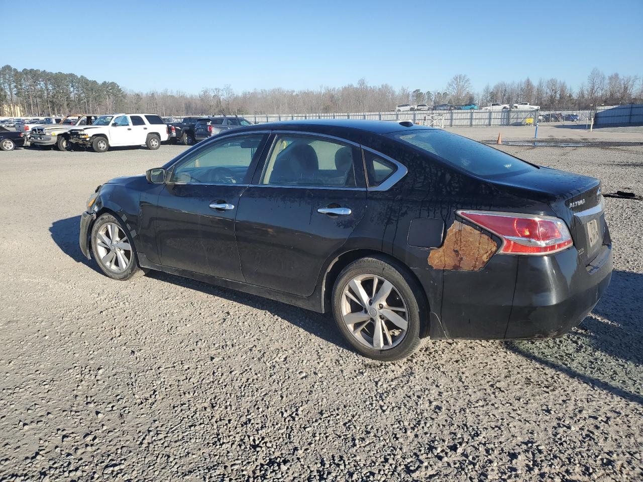 2013 Nissan Altima - Image 2