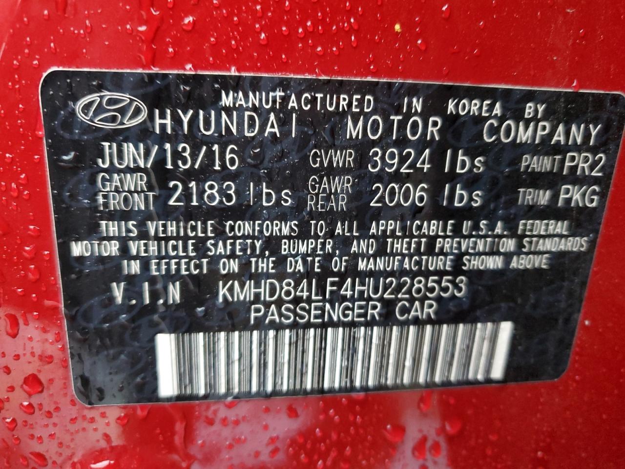 2017 Hyundai Elantra - Image 13