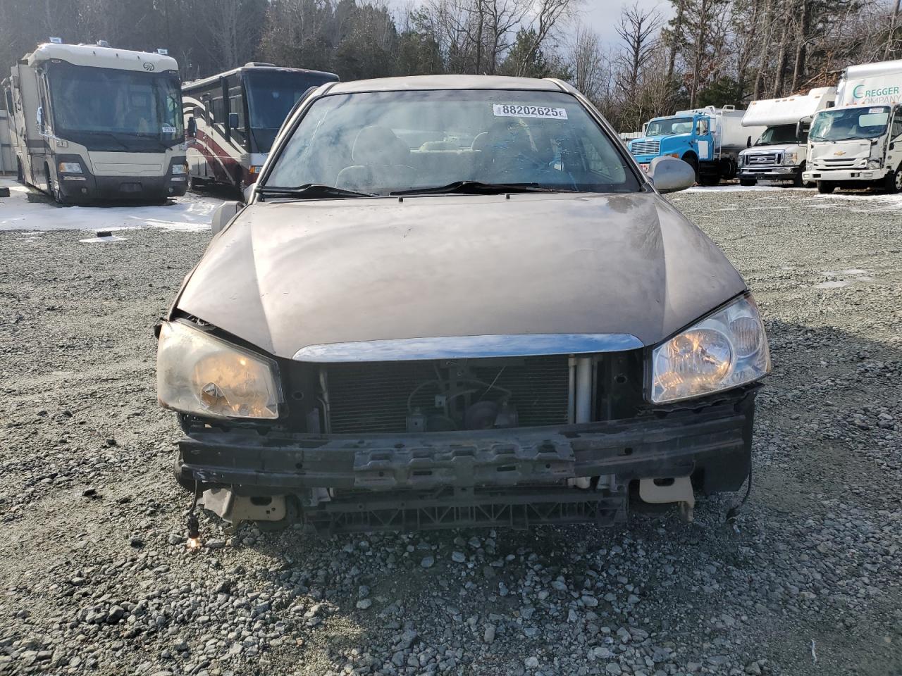 2004 Kia Spectra - Image 5