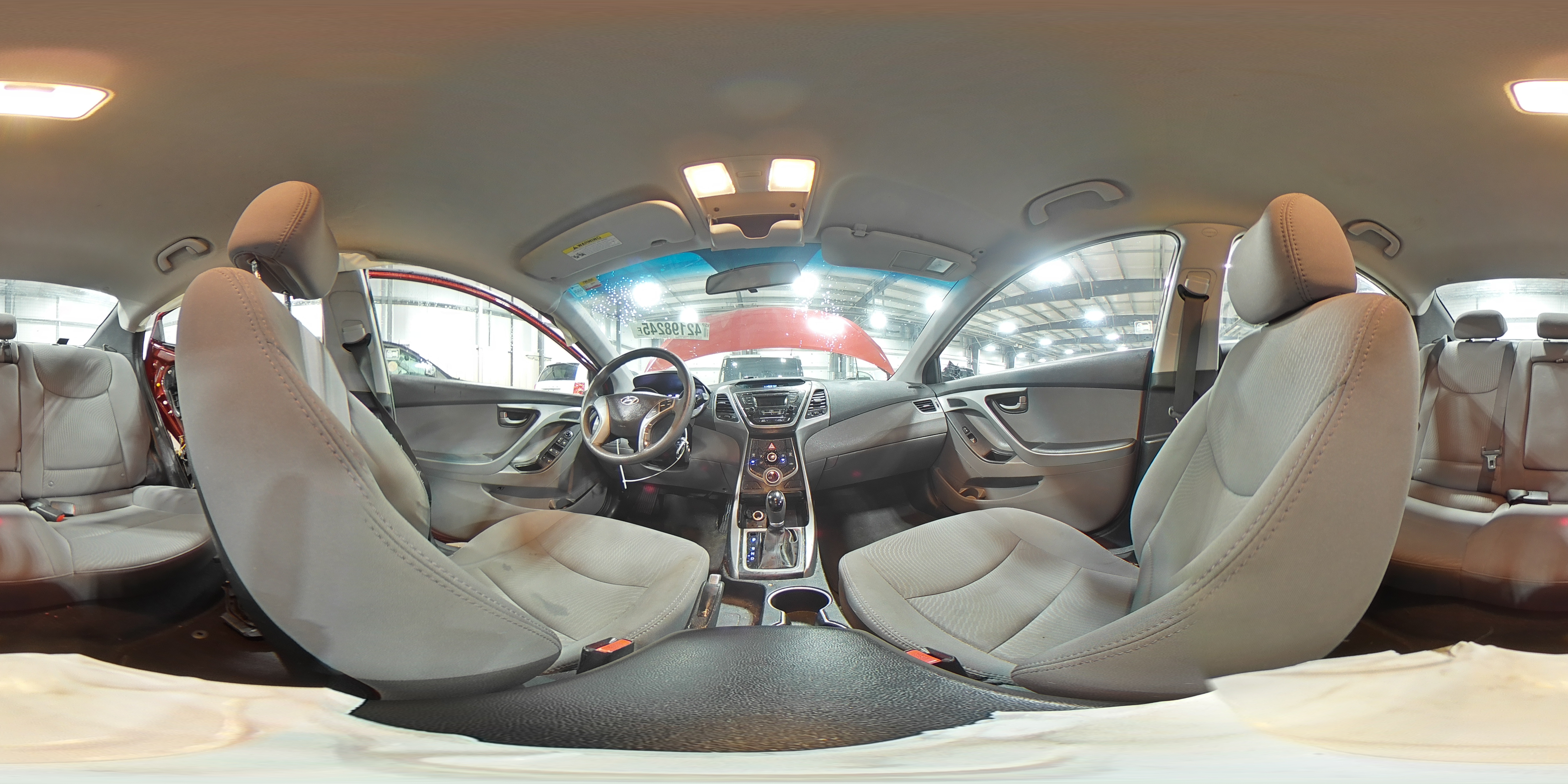 2016 Hyundai Elantra - Image 15