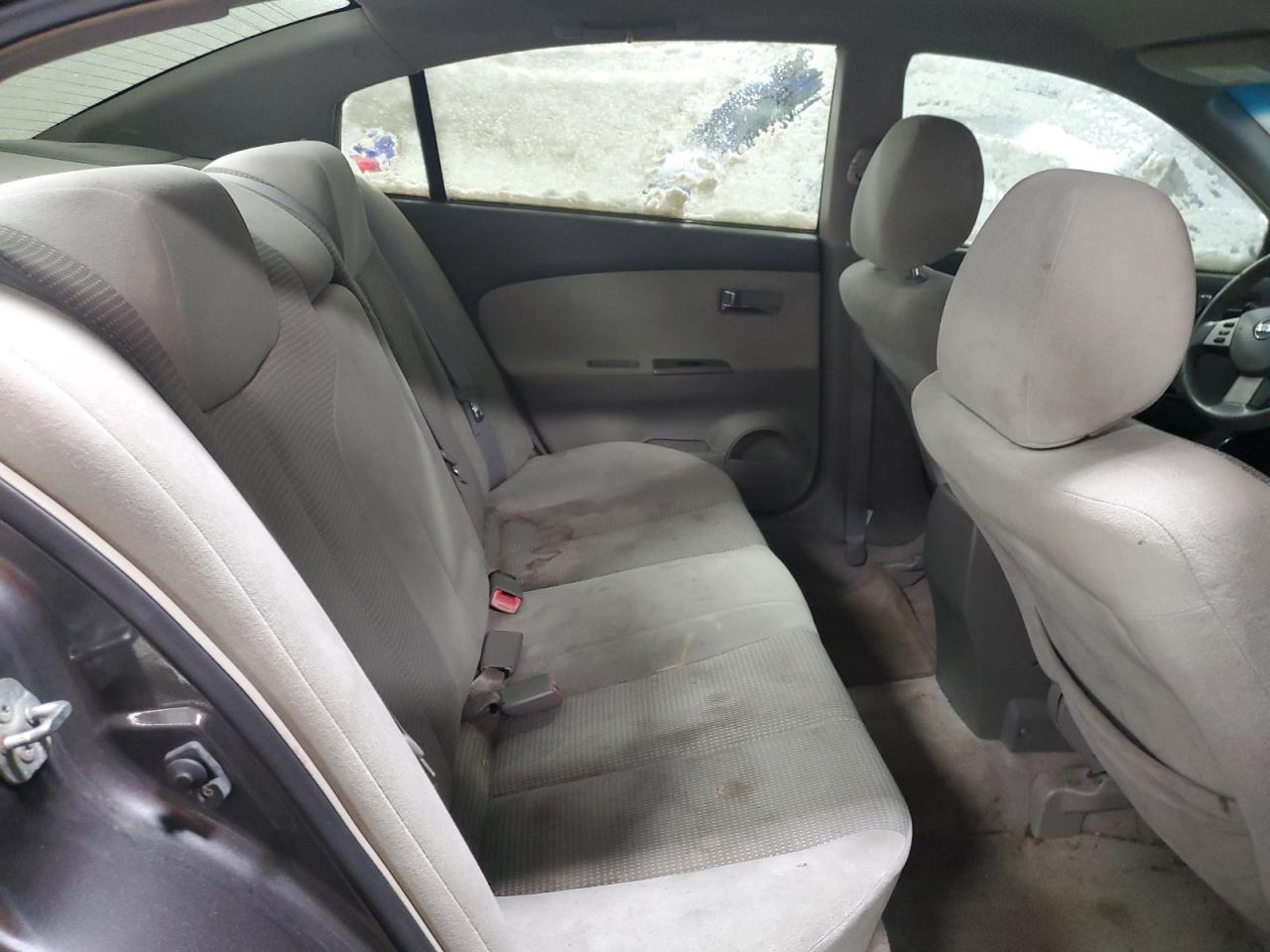 2006 Nissan Altima - Image 10