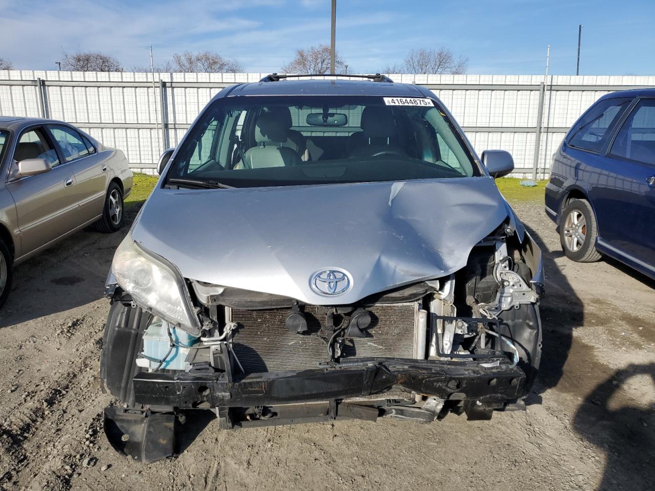 VIN 5TDDK3DC9FS107412 2015 TOYOTA All Models no.5