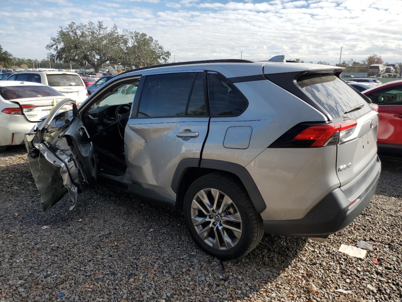 2020 Toyota RAV 4 - Image 2