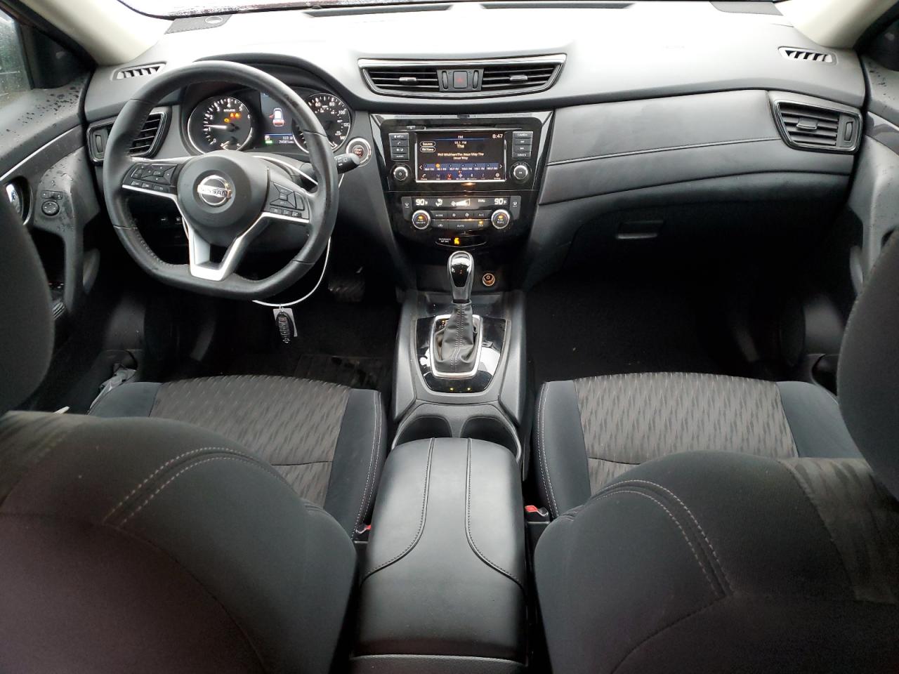 2018 Nissan Rogue - Image 8