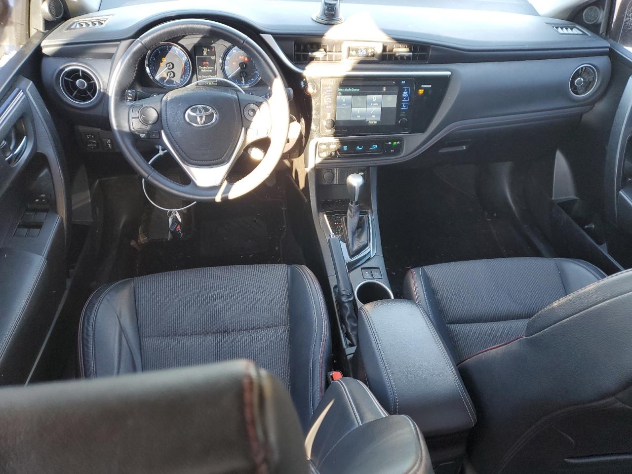 2017 Toyota Corolla - Image 8