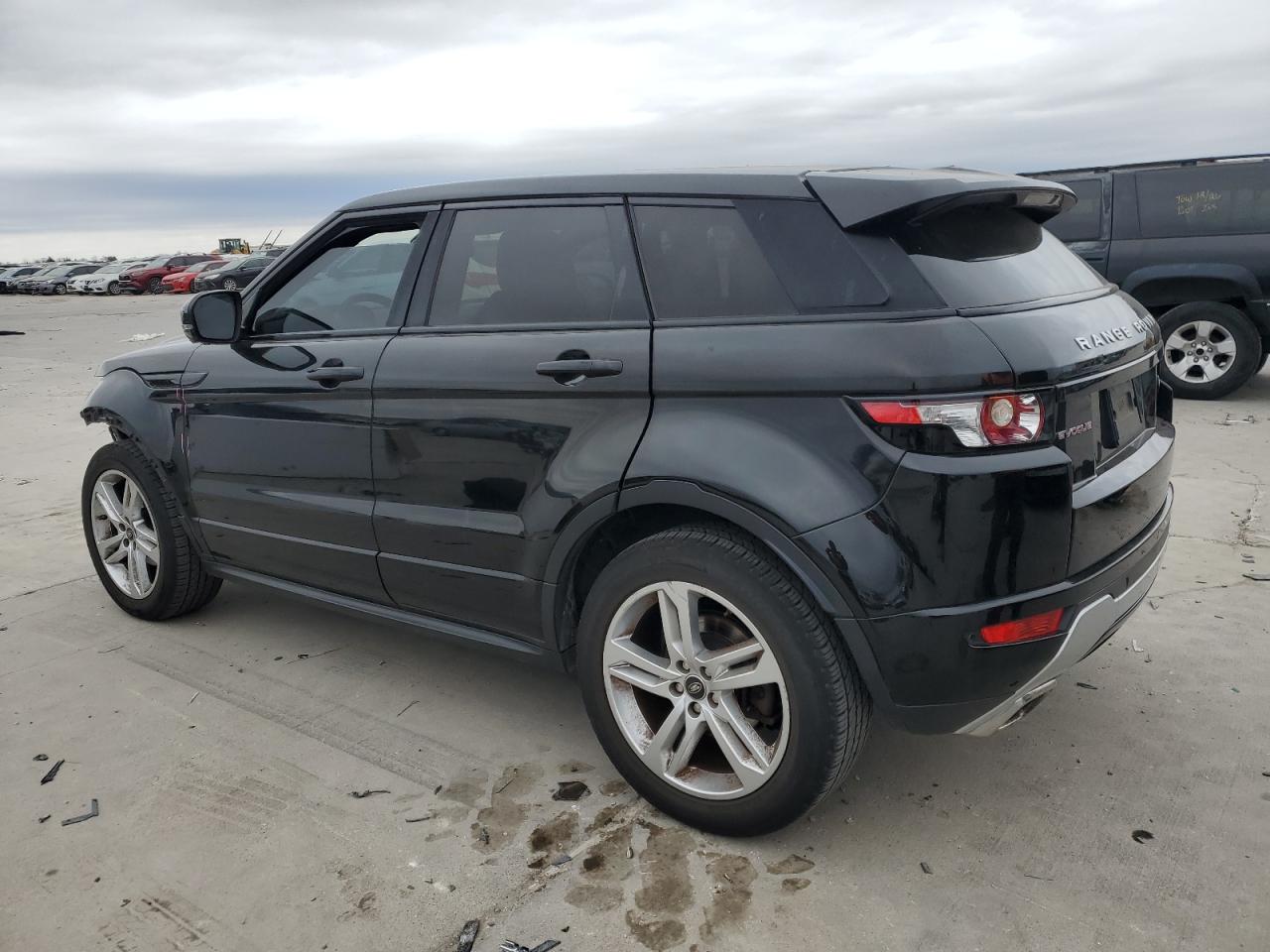2013 Land Rover Range Rover - Image 2