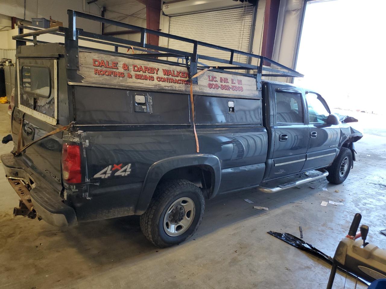 2004 Chevrolet Silverado - Image 3