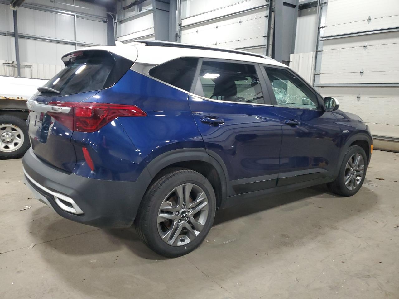 2022 Kia Seltos - Image 3