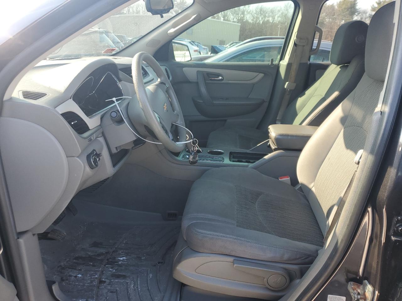 2013 Chevrolet Traverse - Image 7