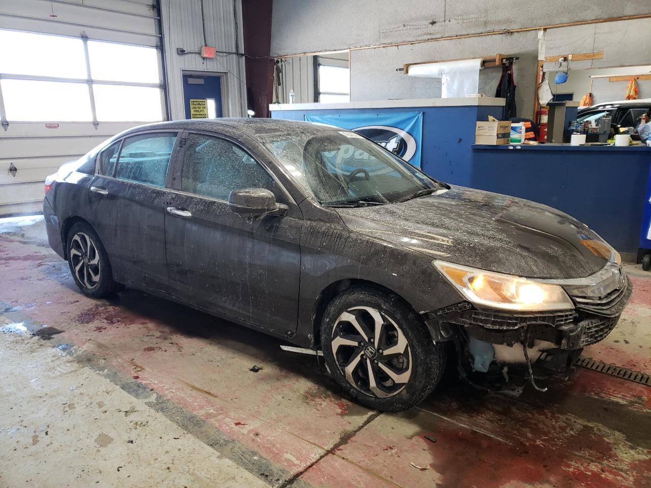 2016 Honda Accord - Image 4