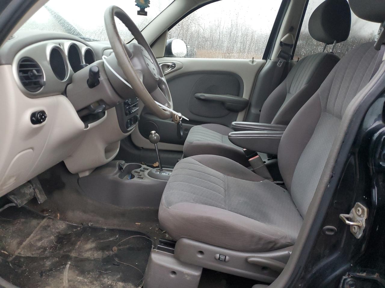 2005 Chrysler PT Cruiser - Image 7
