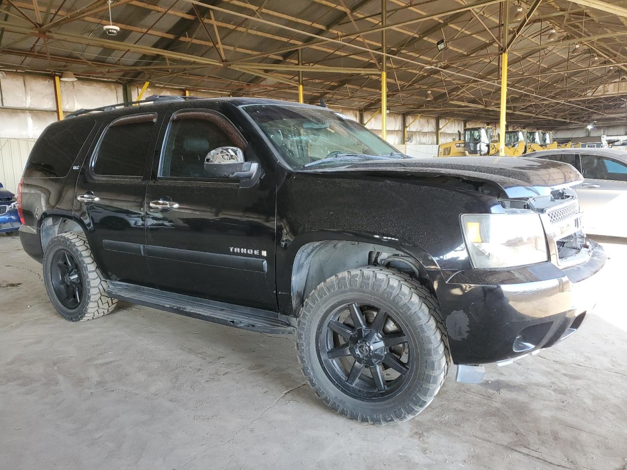 2007 Chevrolet Tahoe - Image 4