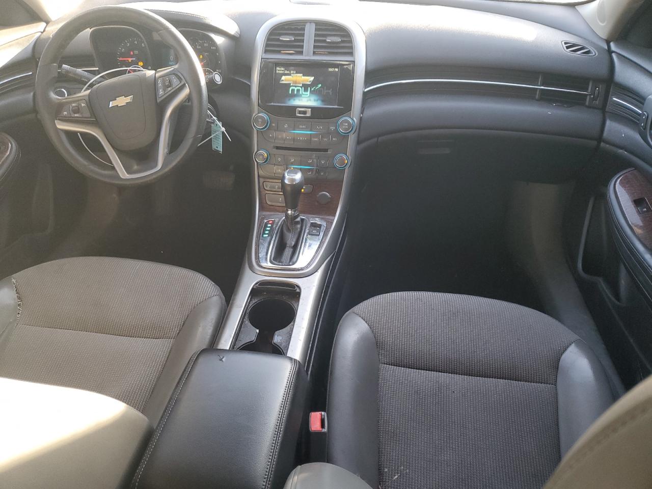 2013 Chevrolet Malibu - Image 8