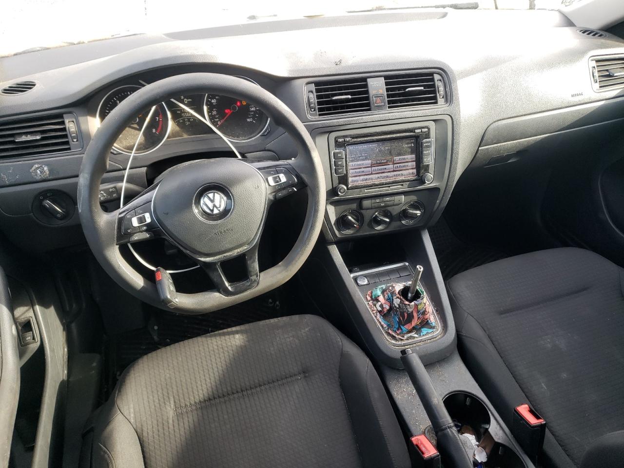 2015 Volkswagen Jetta - Image 8