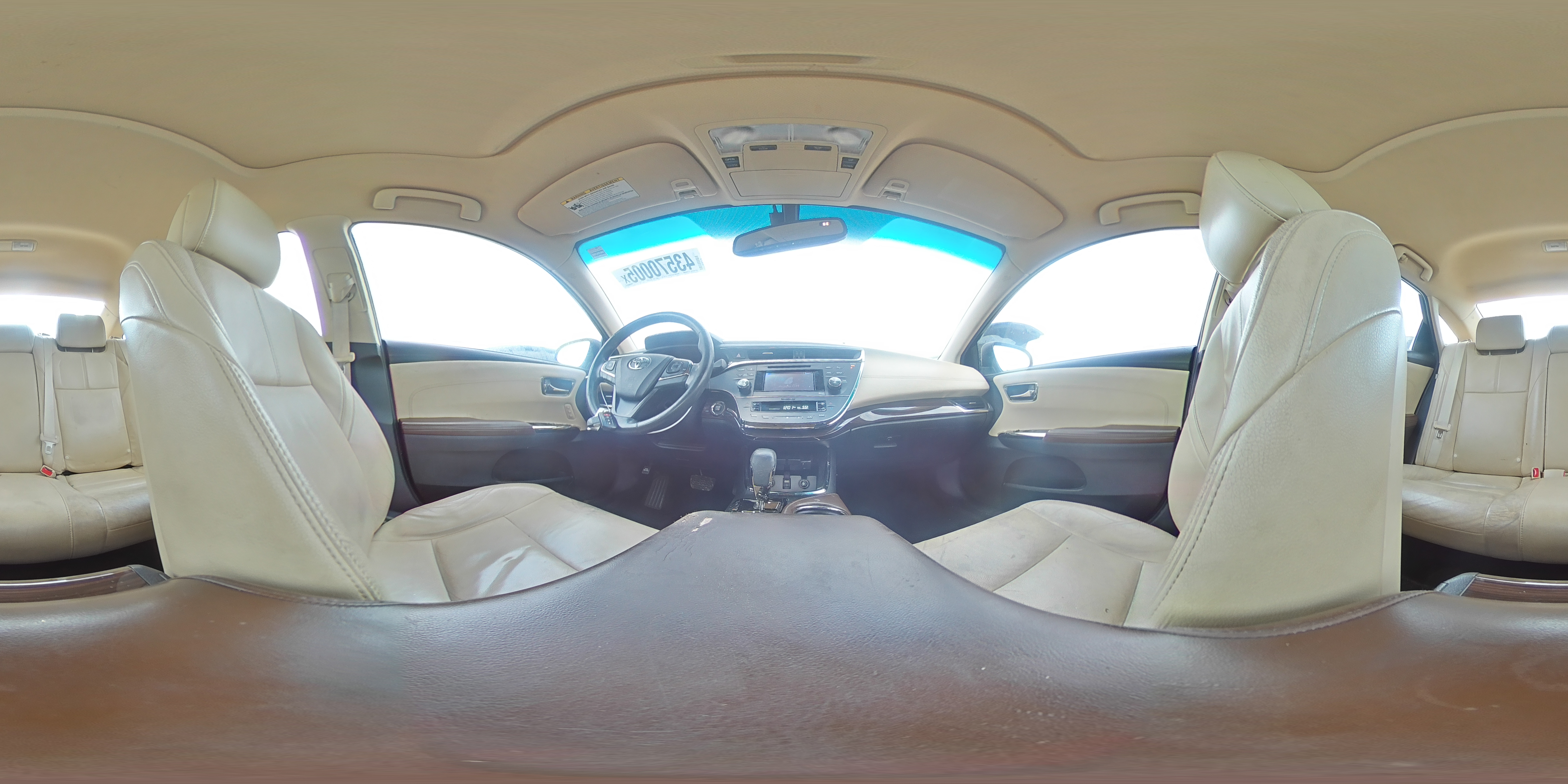 2014 Toyota Avalon - Image 15
