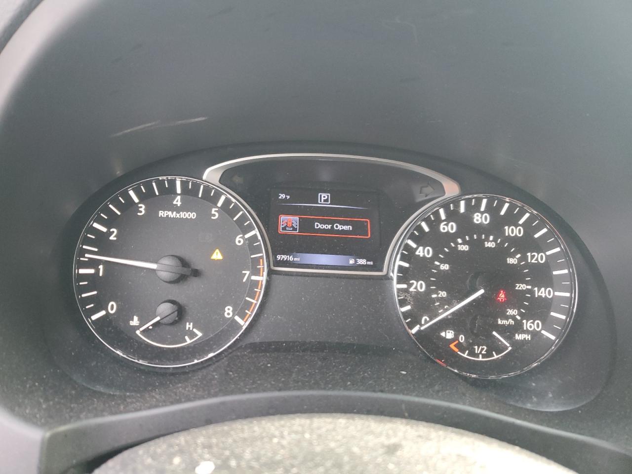 2017 Nissan Altima - Image 9