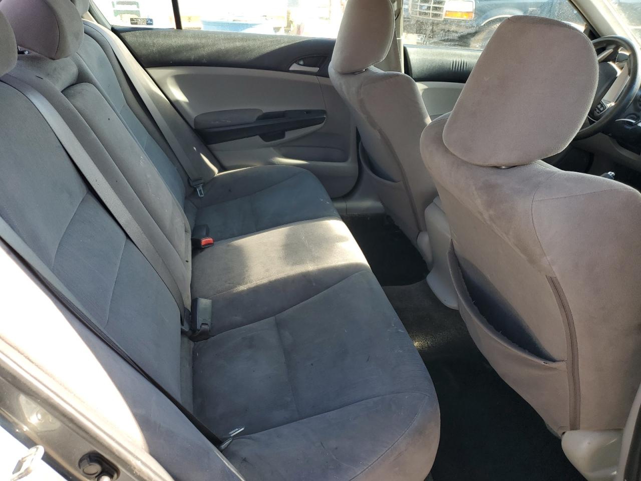 2011 Honda Accord - Image 10