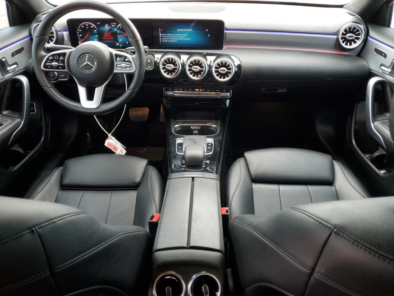 2020 Mercedes-Benz A-klasse - Image 8