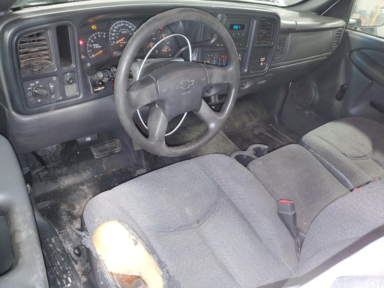 2006 Chevrolet Silverado - Image 8