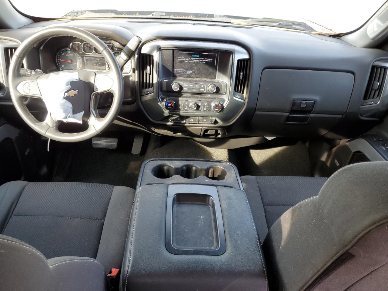 2016 Chevrolet Silverado - Image 8