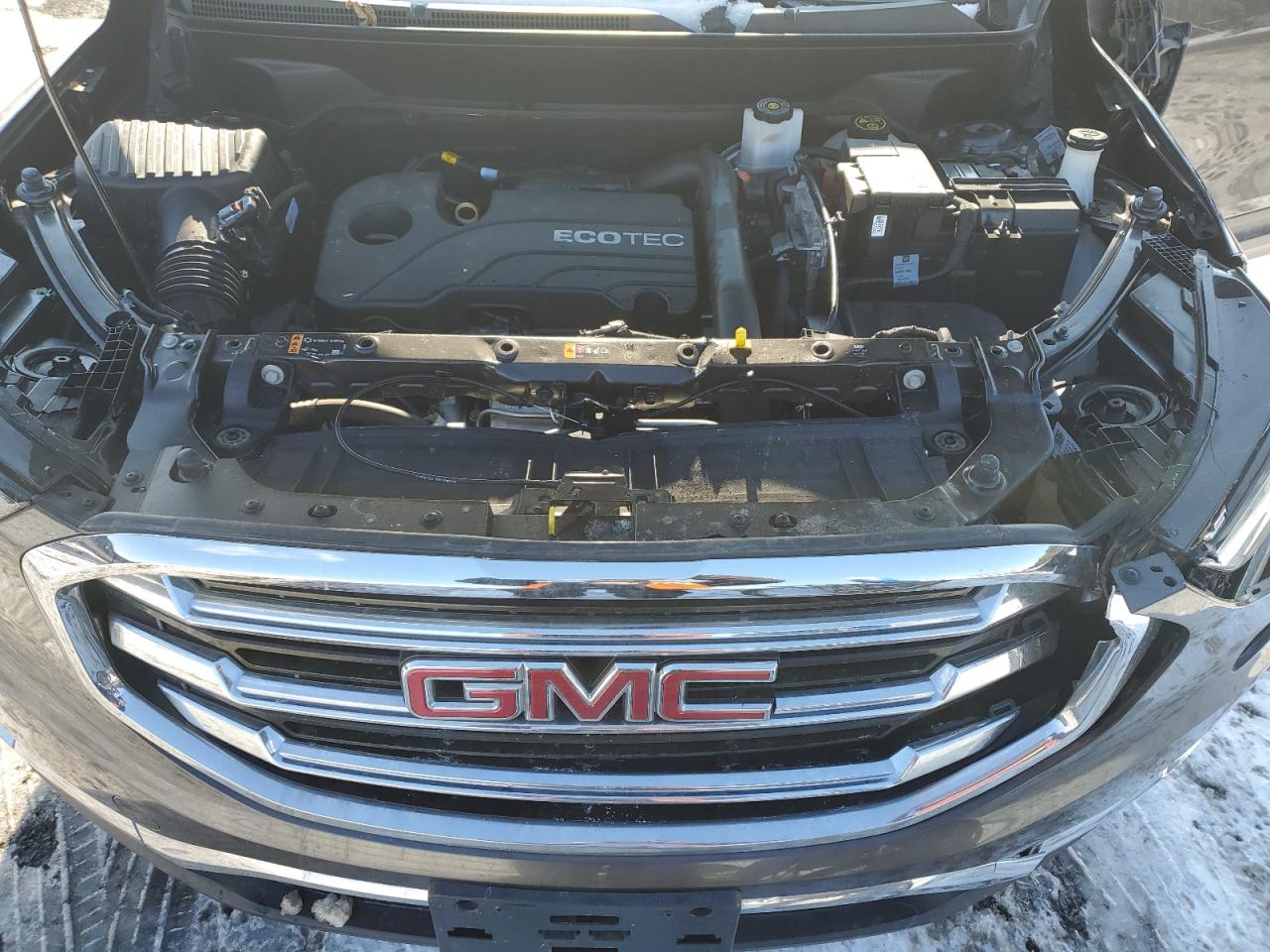 2020 GMC Terrain - Image 13