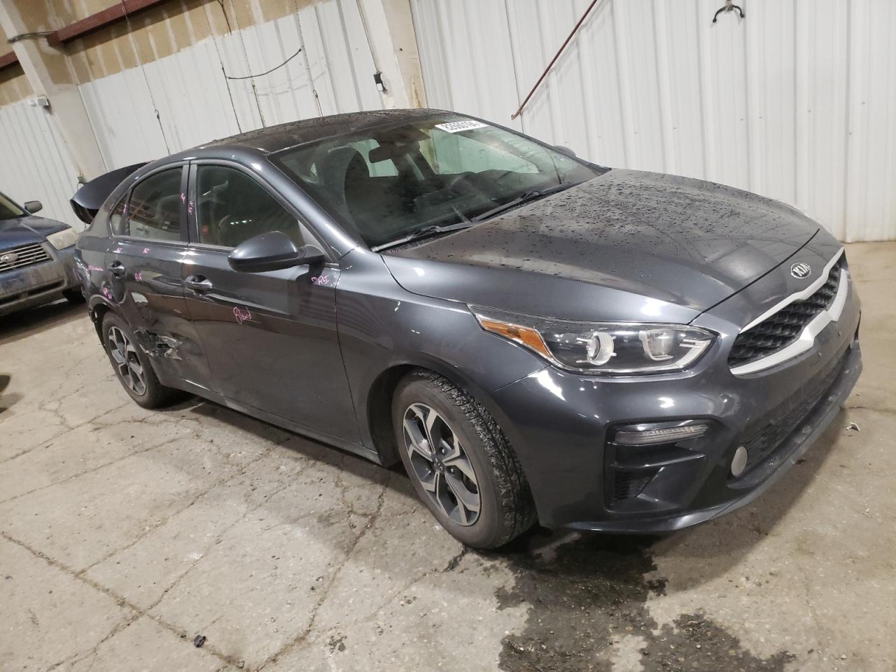 2019 Kia Forte - Image 4