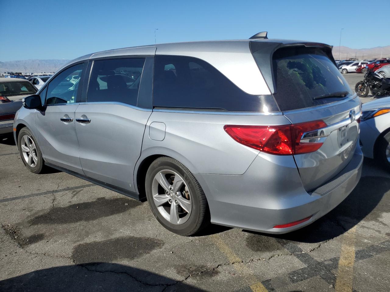 2019 Honda Odyssey - Image 2