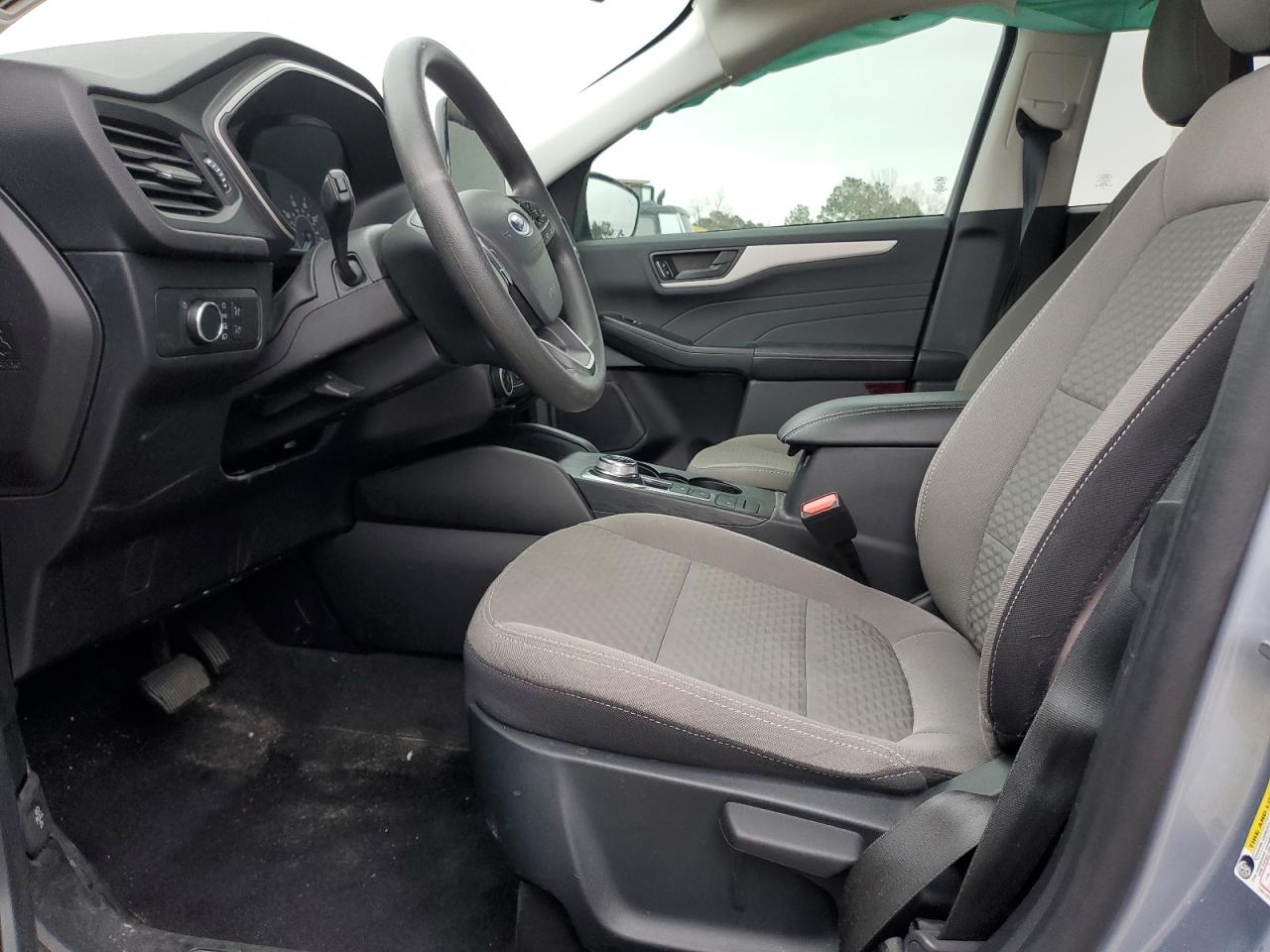 1FMCU0G67NUB88734 Ford Escape 2022. Фото: 6