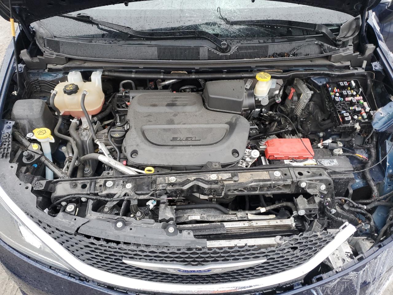 2019 Chrysler Pacifica - Image 13