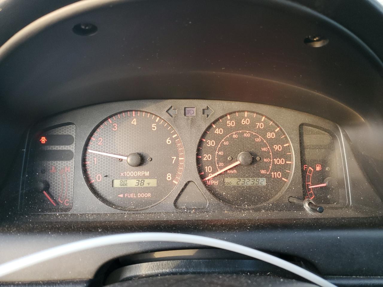 2002 Toyota Corolla - Image 9