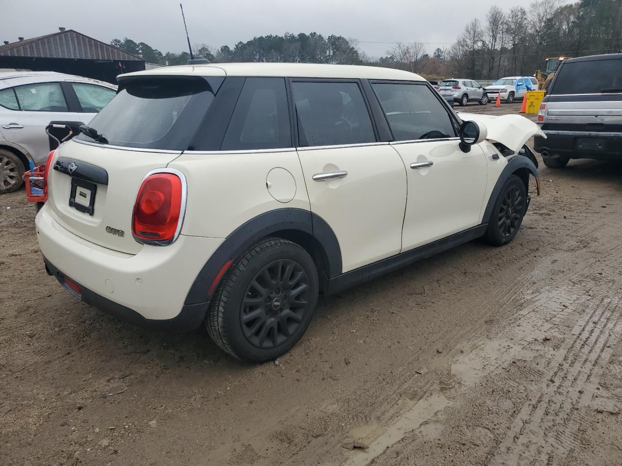 2018 MINI Cooper - Image 3