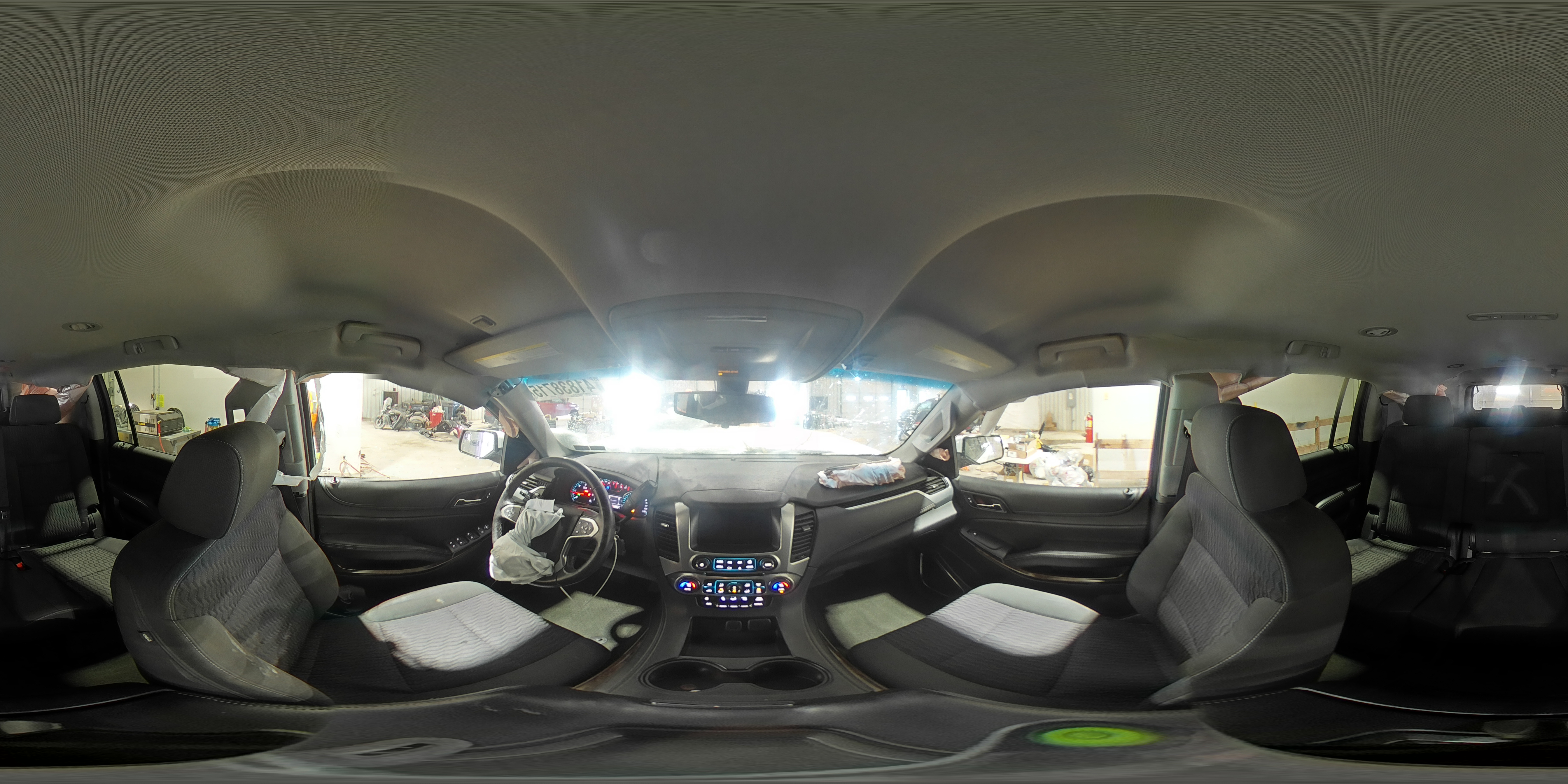 2016 Chevrolet Suburban - Image 15