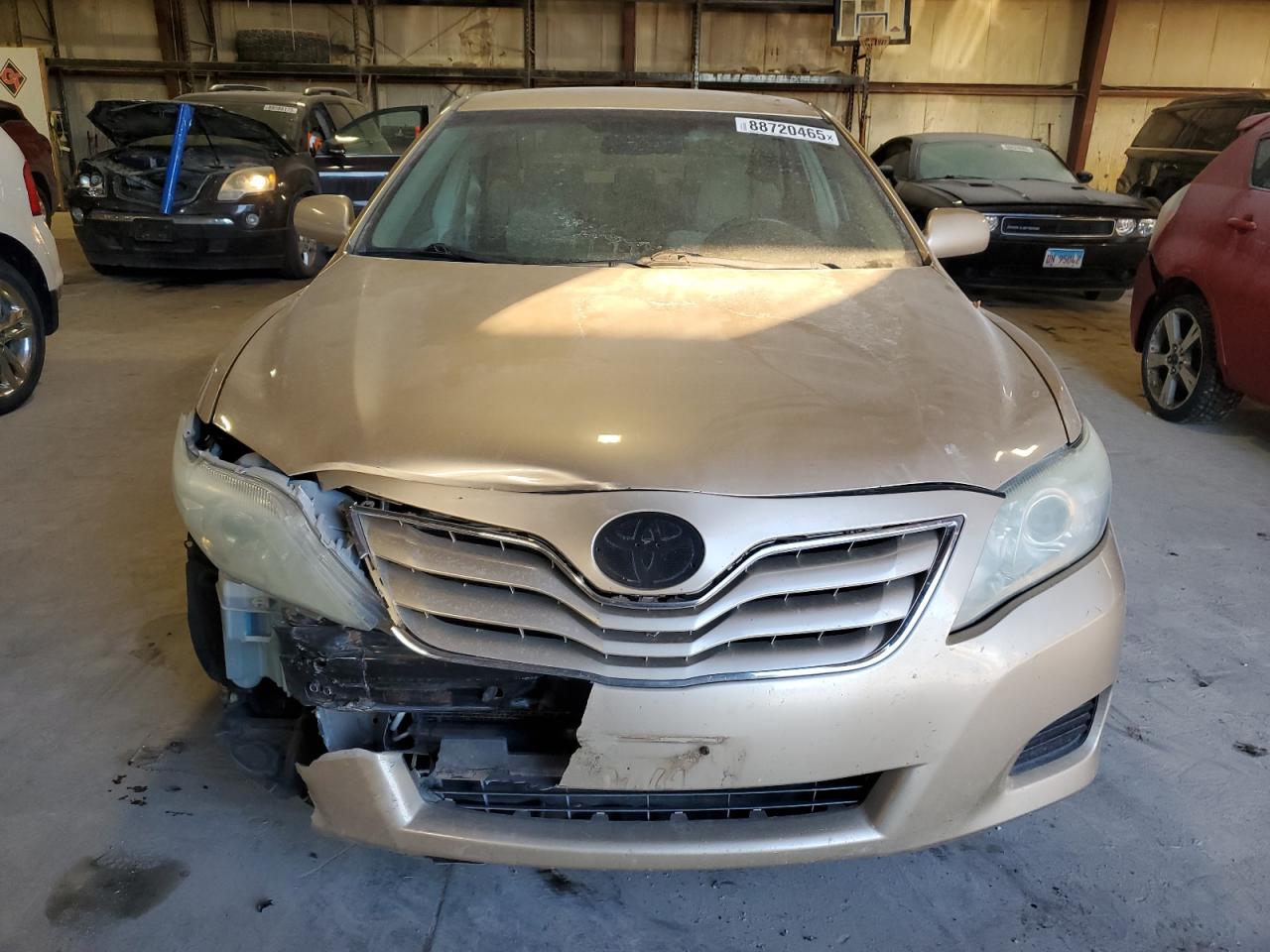 2010 Toyota Camry - Image 5