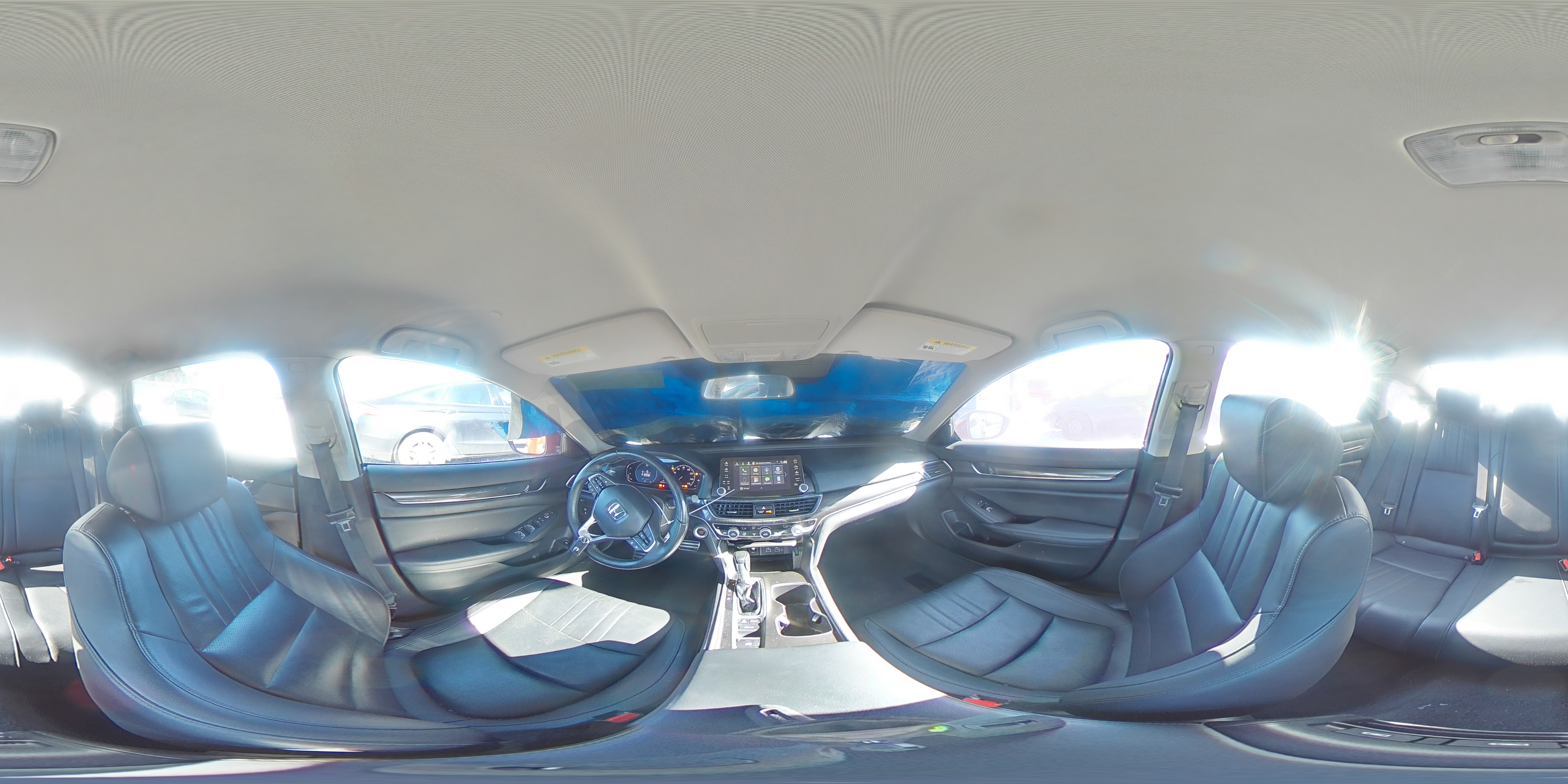 2022 Honda Accord - Image 15