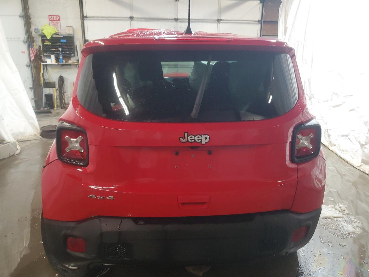 VIN ZACNJDB11PPP70158 2023 JEEP RENEGADE no.6